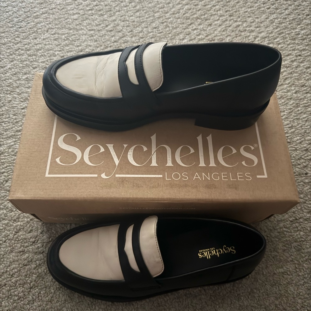Seychelles Two-Tone Black and Cream Leather Penny Loafers